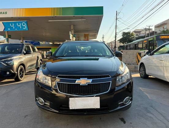 CHEVROLET CRUZE 1.8 LT 16V FLEX 4P AUTOMÁTICO CHEVROLET CRUZE 1.8 LT 16V FLEX 4P AUTOMÁTICO